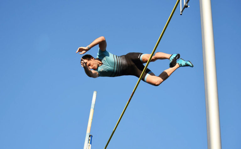 Survol de barre par Renaud Lavillenie