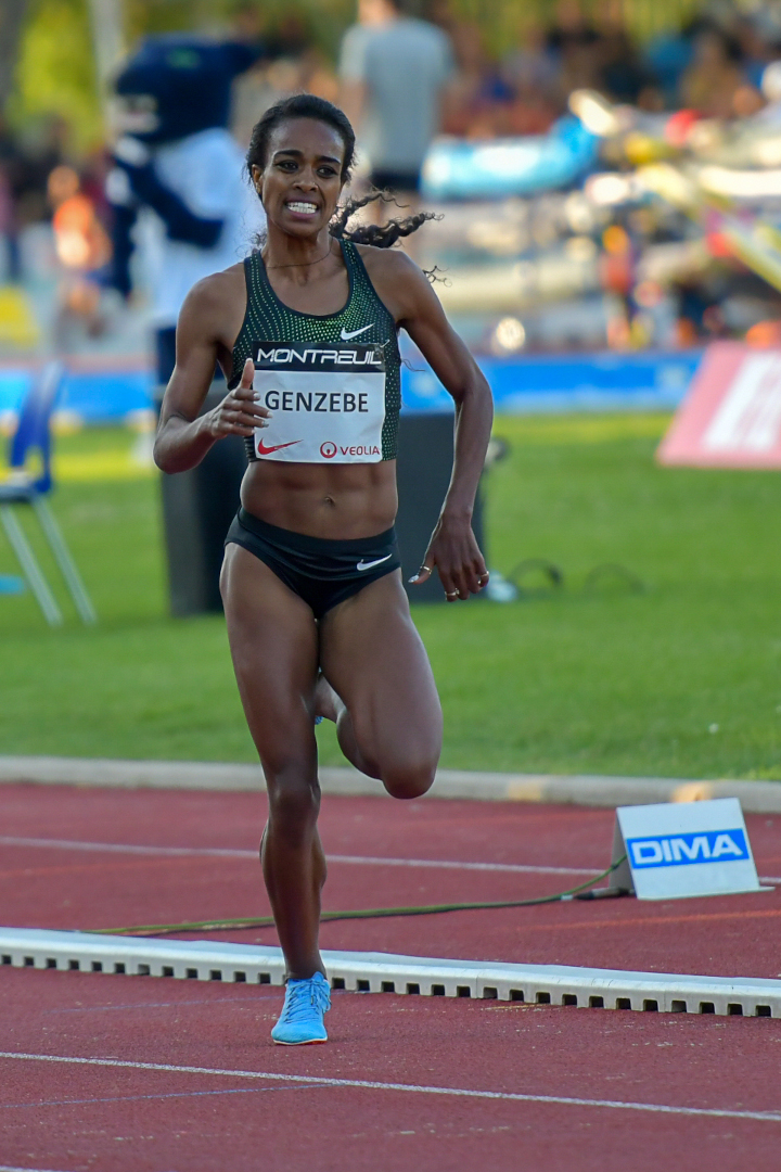 Genzebe Dibaba en plein effort de résistance